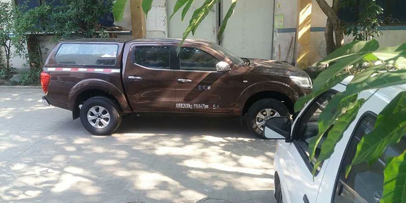 郑州日产纳瓦拉NAVAR皮卡后箱盖侧面 郑州日产纳瓦拉NAVAR皮卡后箱盖侧面